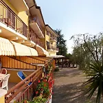 Beatrice 3* Brenzone sul Garda