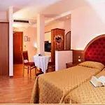 Beatrice Brenzone sul Garda