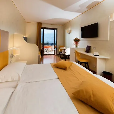 Hotel apartamentowy Beatrice 3*