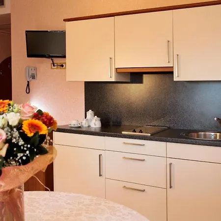 Beatrice 3* Brenzone sul Garda
