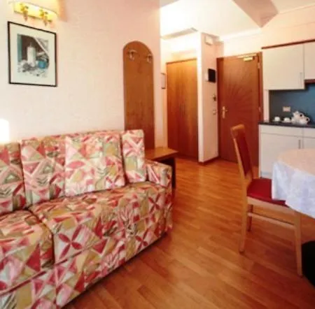 Aparthotel Beatrice Brenzone sul Garda